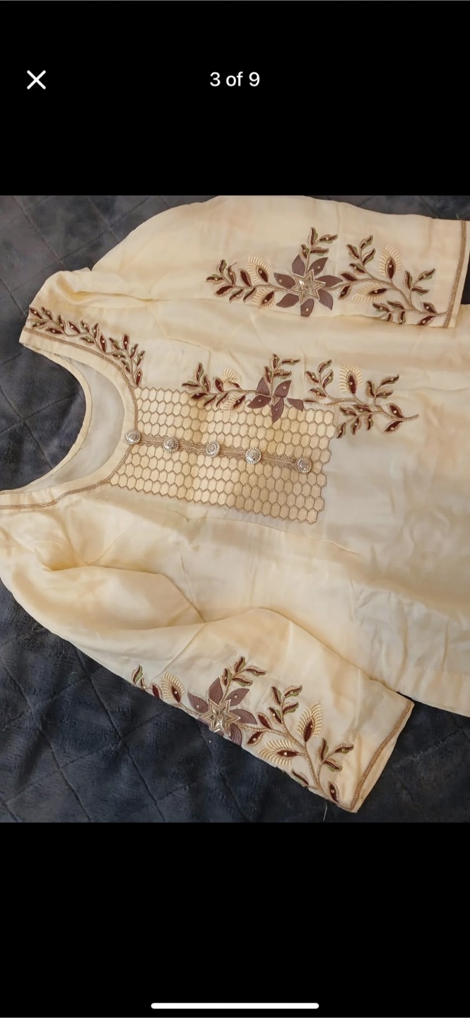 Cream palzo Kameez Suit - photo 2