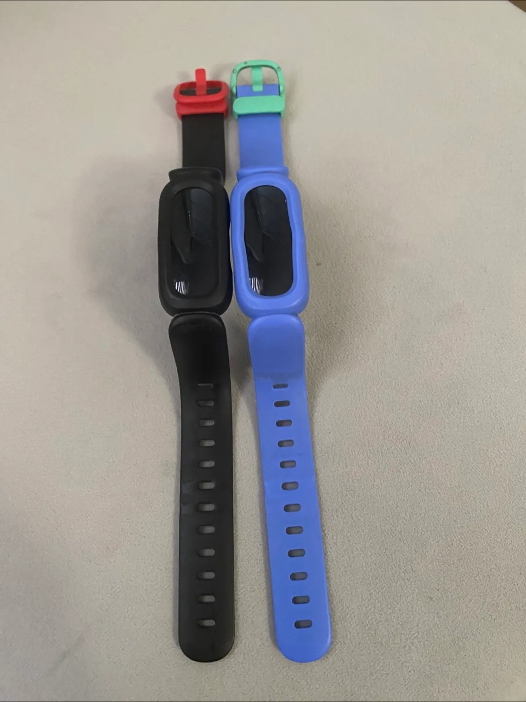 2 Fitbit Ace 3 Black & Blue thumbnail
