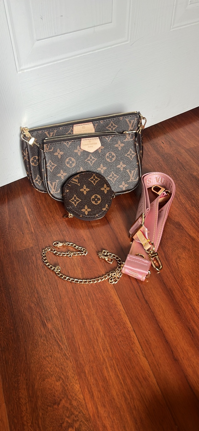 Louis Vuitton Multi Pochette Accessoires