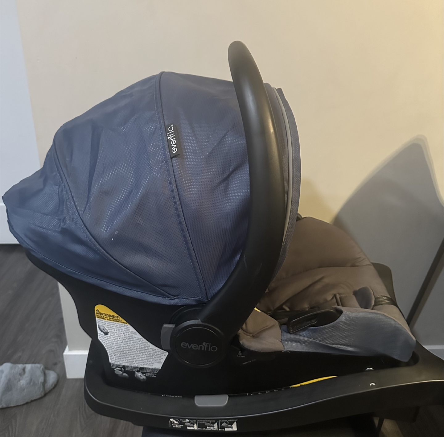 Evenflo LiteMax 35 Infant Car Seat - photo 3