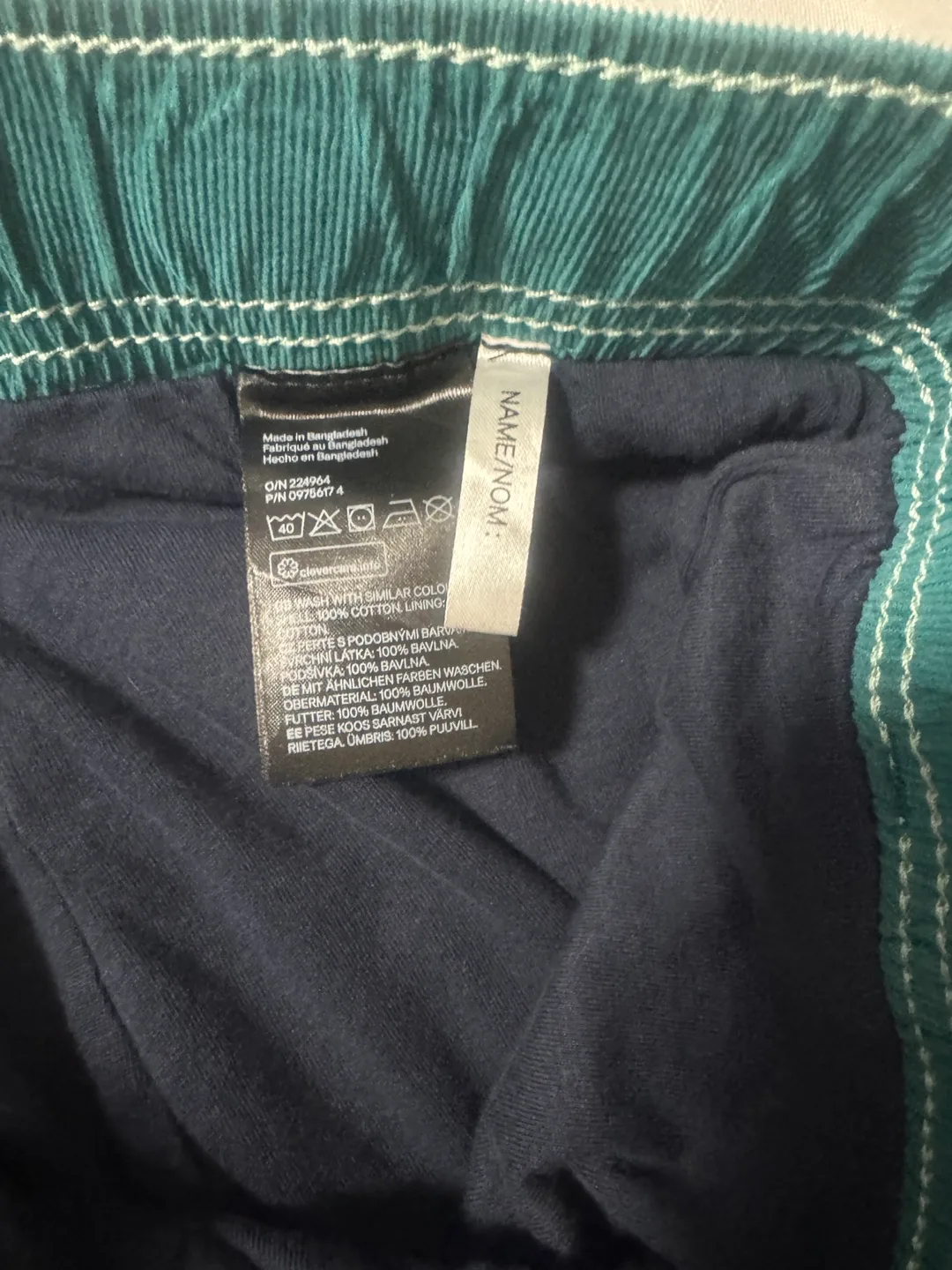 H&M Green Corduroy Pants size9/10 image indicator(3)