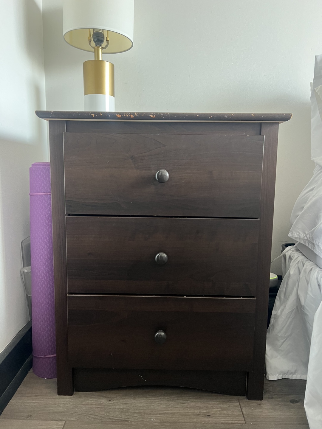Brown 3-Drawer Nightstand