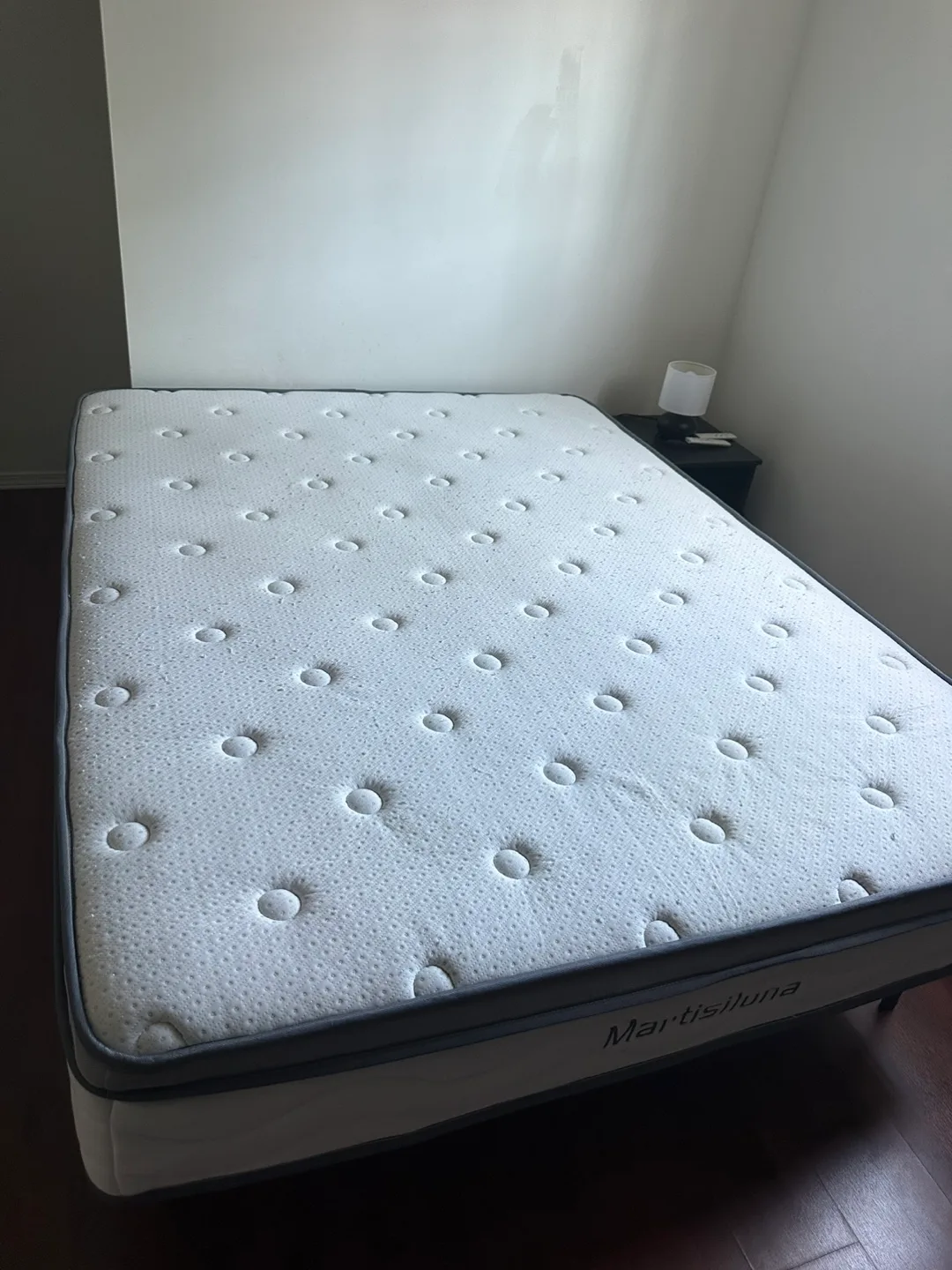 MartisLuna Mattress & Bed Frame QUEEN SIZE thumbnail