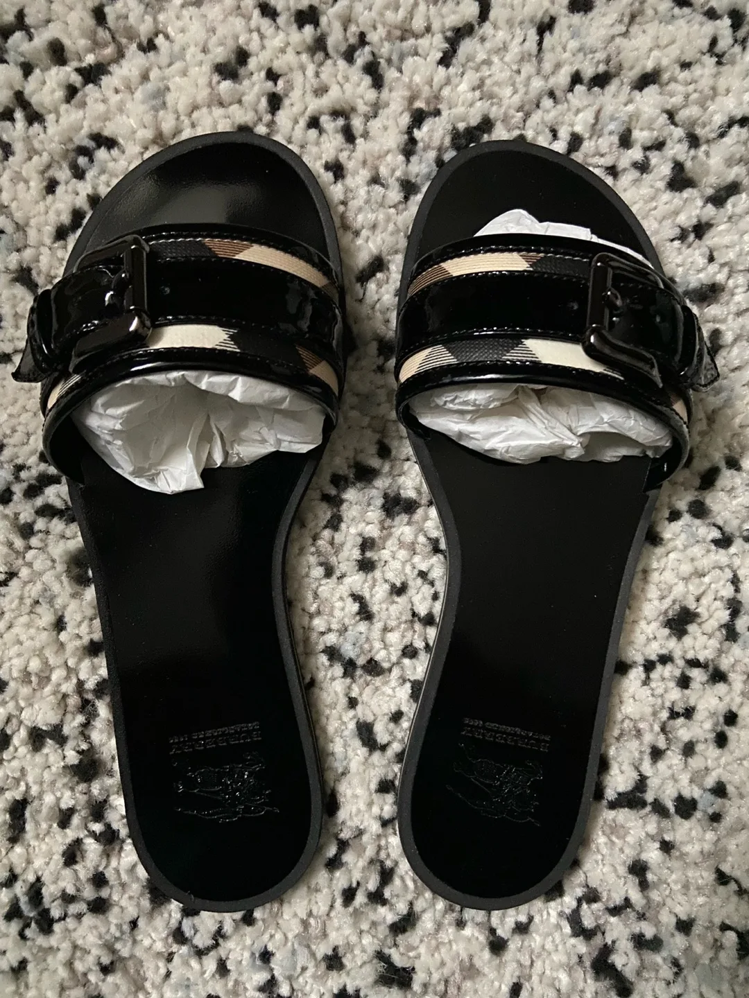 Authentic Burberry 2000s Y2K Classic Nova thumbnail