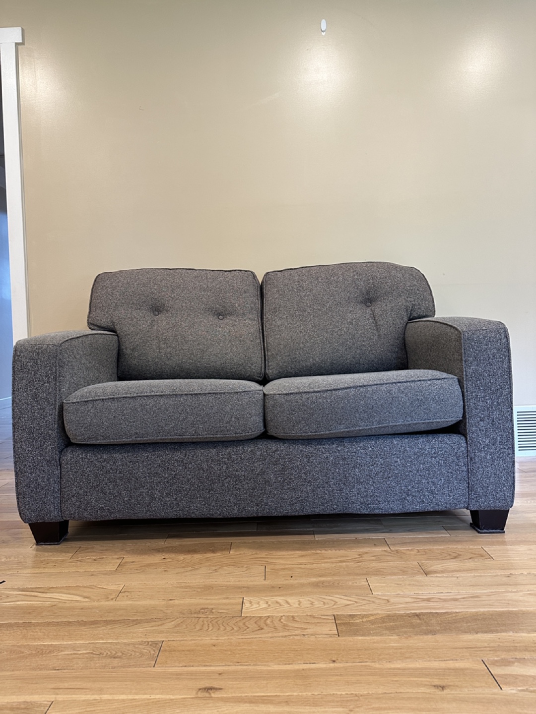 Decor-Rest Furniture Grey Love seat (CAN DELIVER) - photo 5
