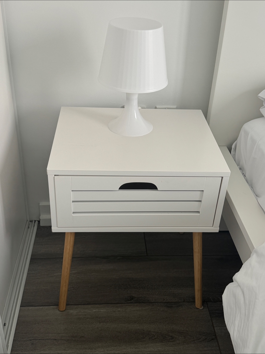 Night stands x2