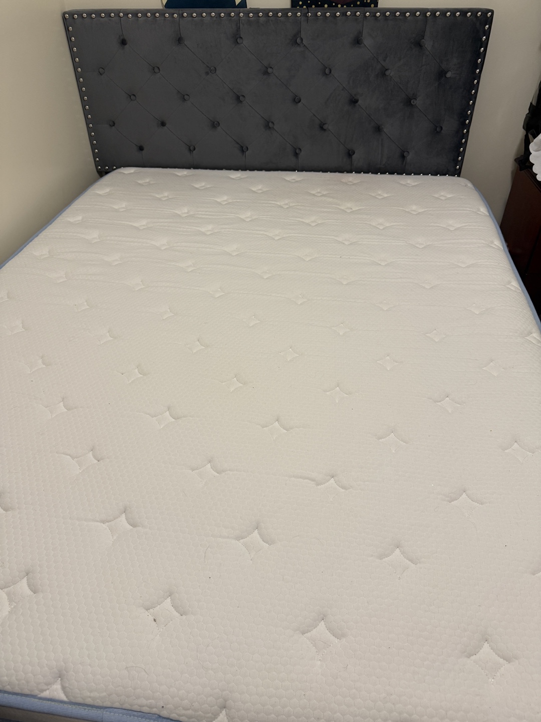 Queen Size Gray Tufted Headboard with Mattress - Like New - photo 3