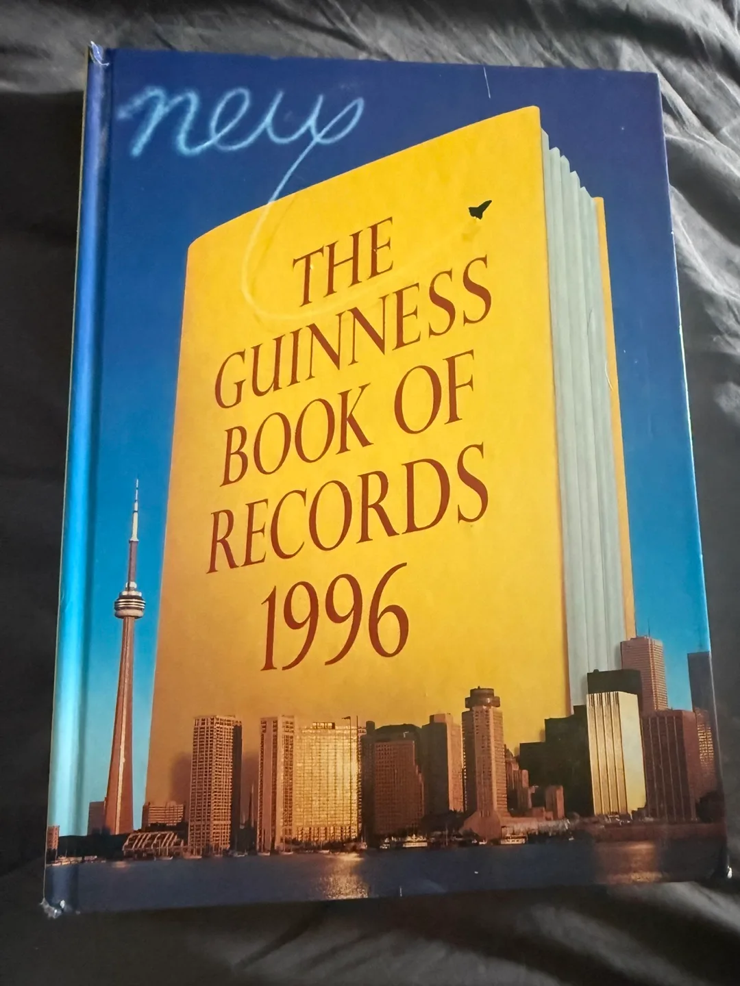 The Guinness Book of Records 1996 thumbnail