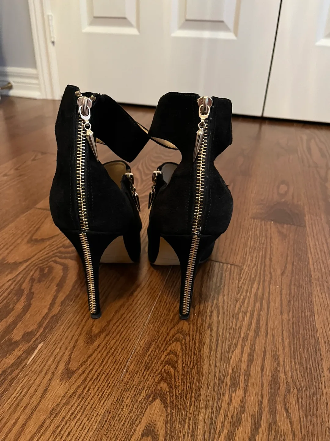 Enzo Angiolini  Black Suede heels size 9 image indicator(2)