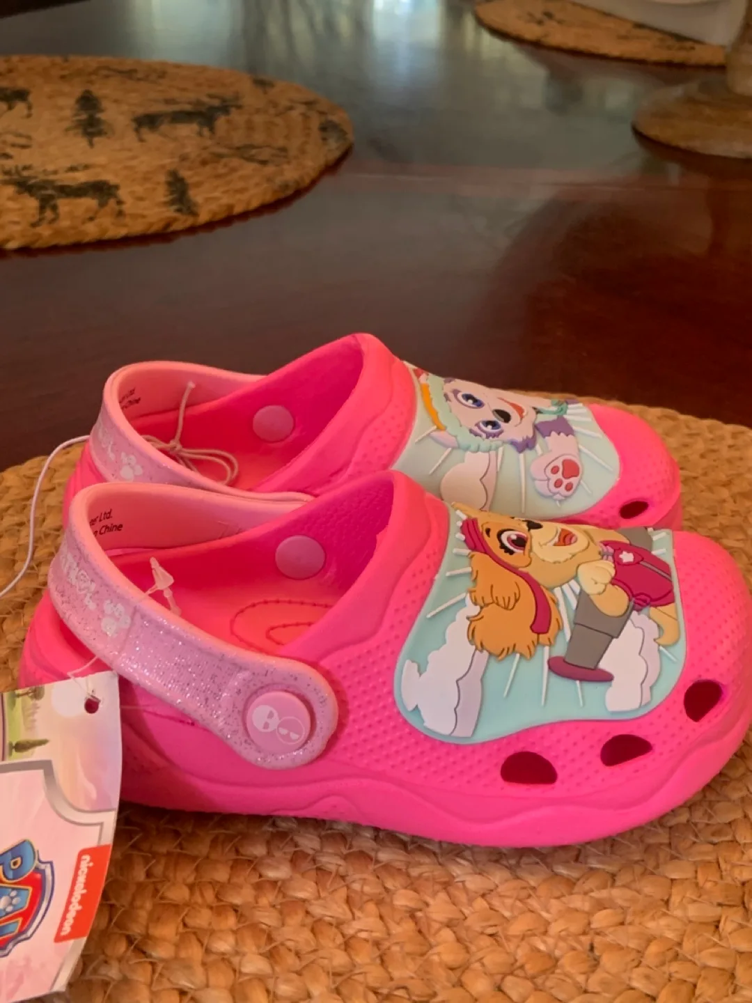 New Paw Patrol Pink Clogs - Size 7/8 image indicator(8)