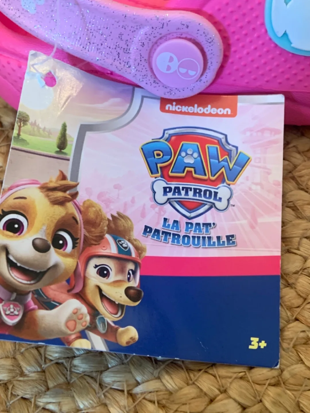 New Paw Patrol Pink Clogs - Size 7/8 image indicator(4)
