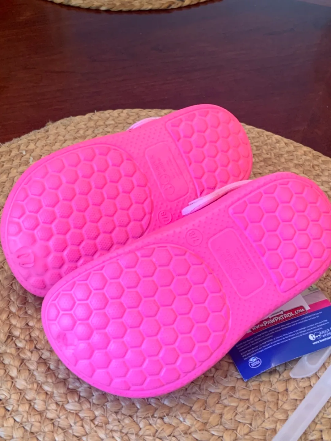 New Paw Patrol Pink Clogs - Size 7/8 image indicator(10)