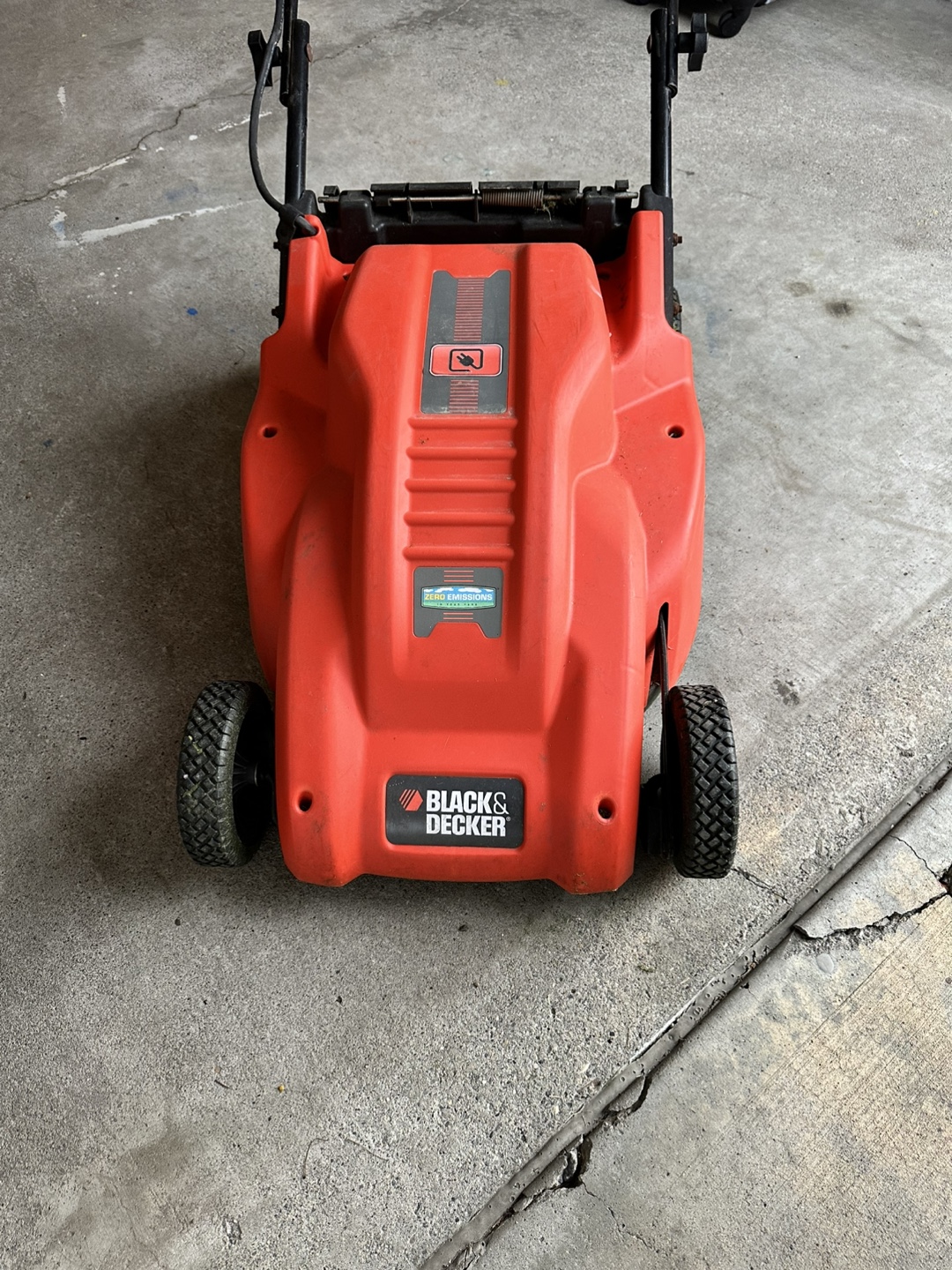 Black & Decker Corded Electric Lawn Mower - photo 2