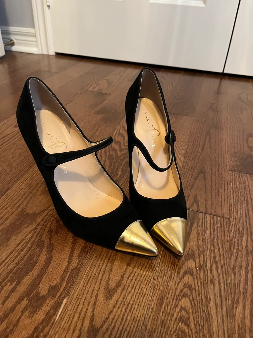 Ivanka Trump Black Heels, Size 9 image indicator(3)