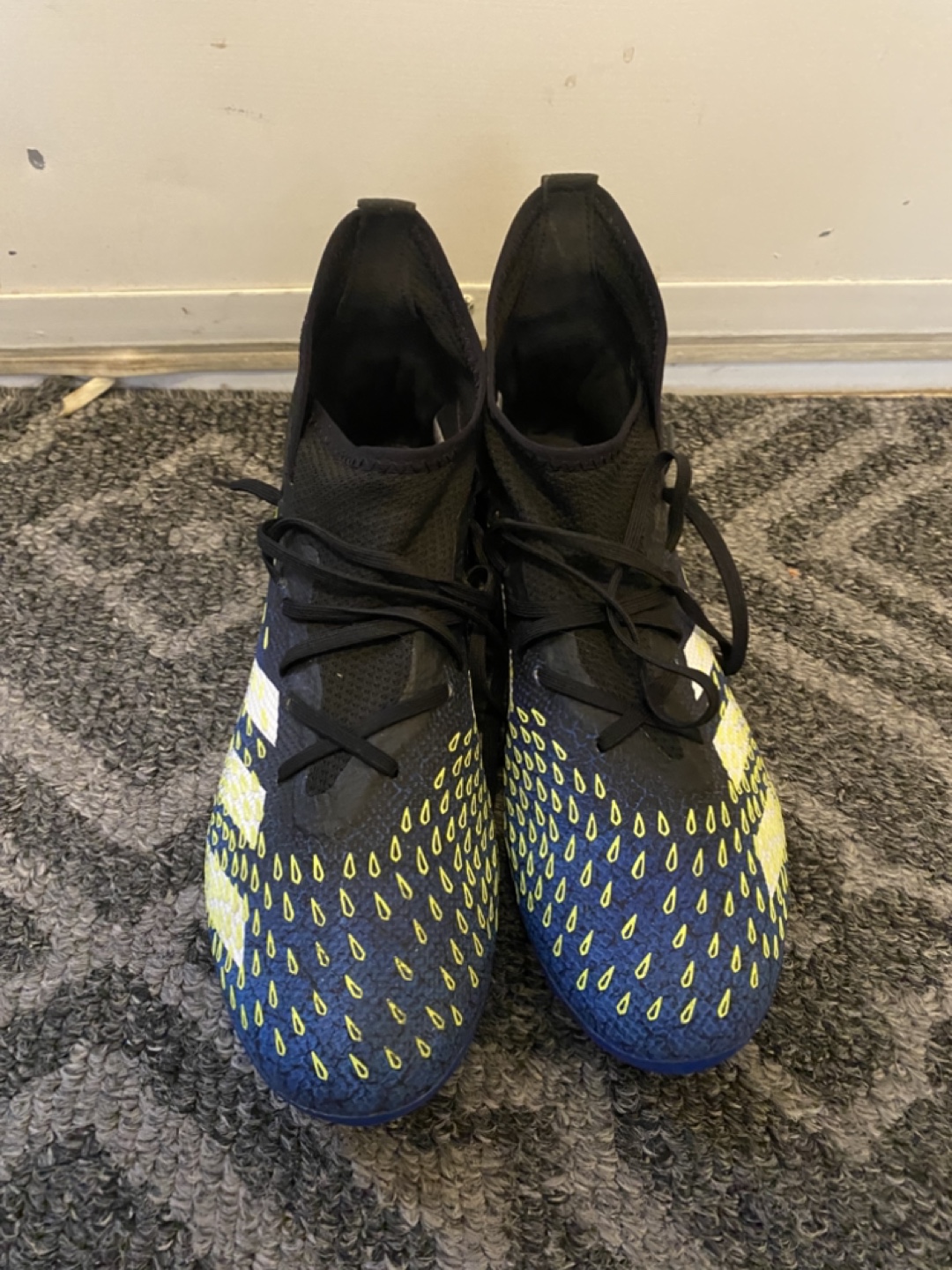 Adidas Predator Freak.3 FG Soccer Cleats - US 9.5 - photo 2