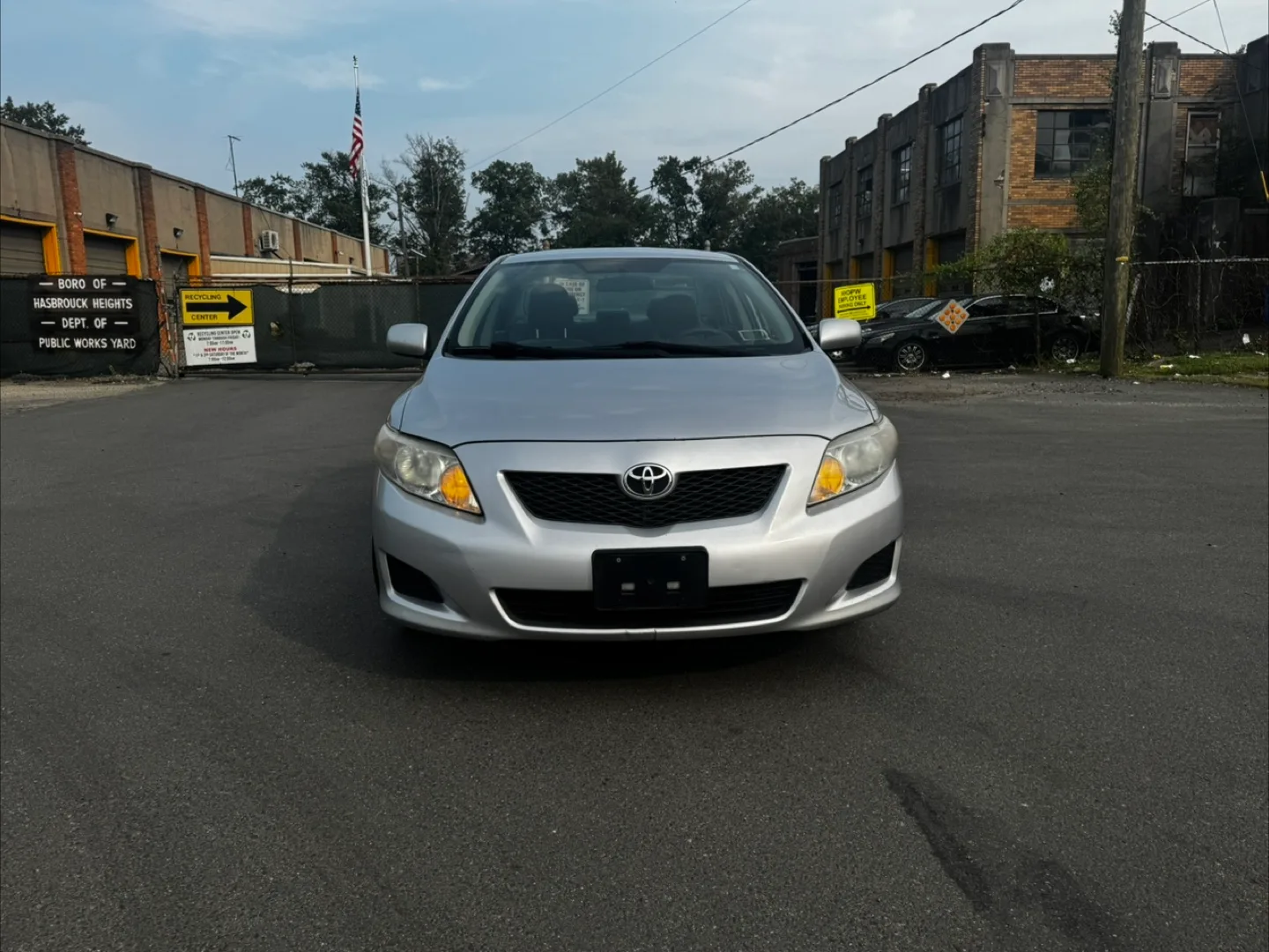 2010 Toyota Corolla thumbnail