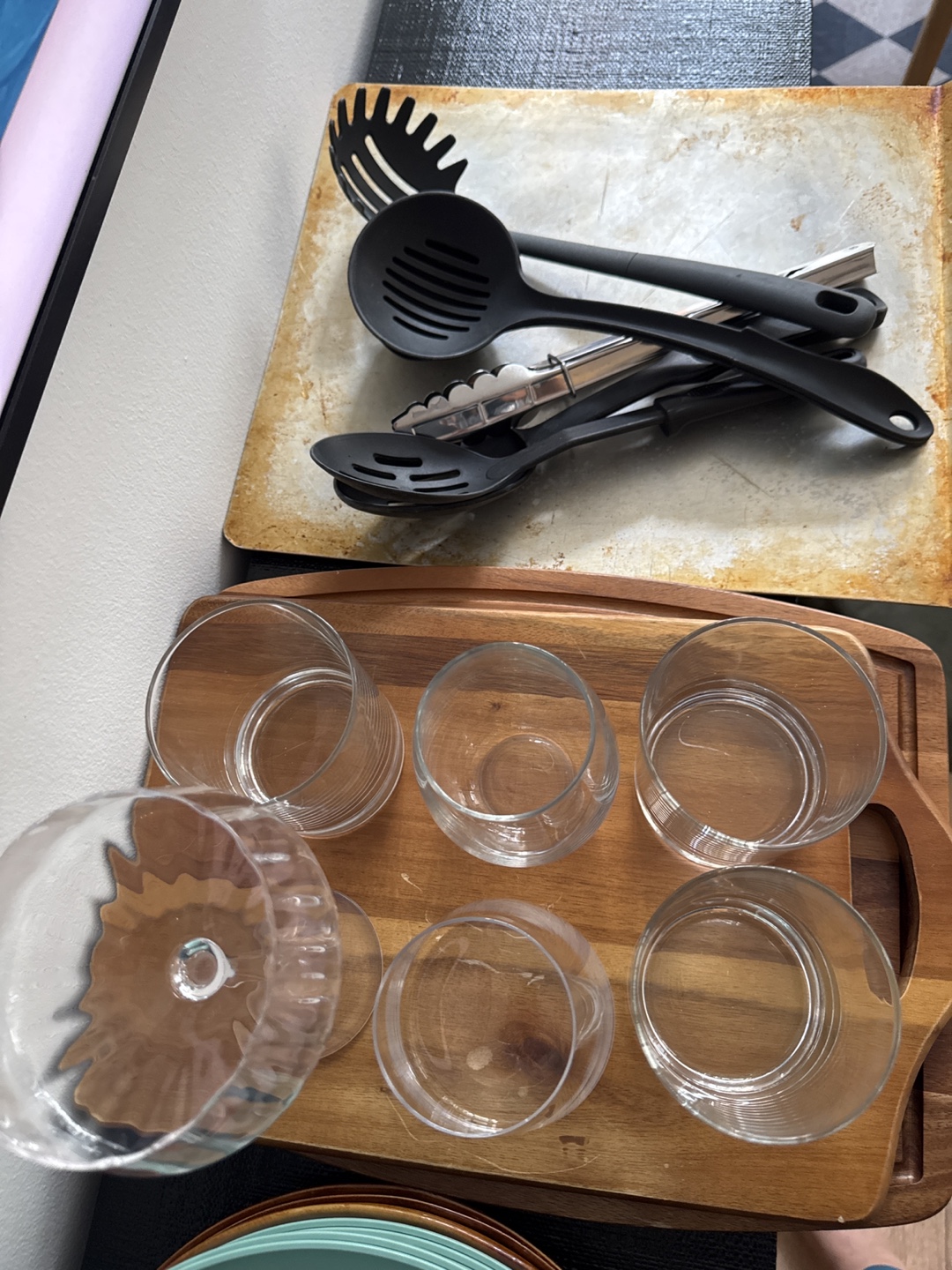 Mixed Kitchenware Set - Glasses, Bowls, Utensils - photo 4