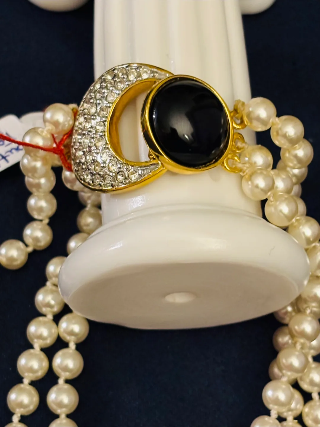 Butler 0nyx beaded pearl necklace thumbnail