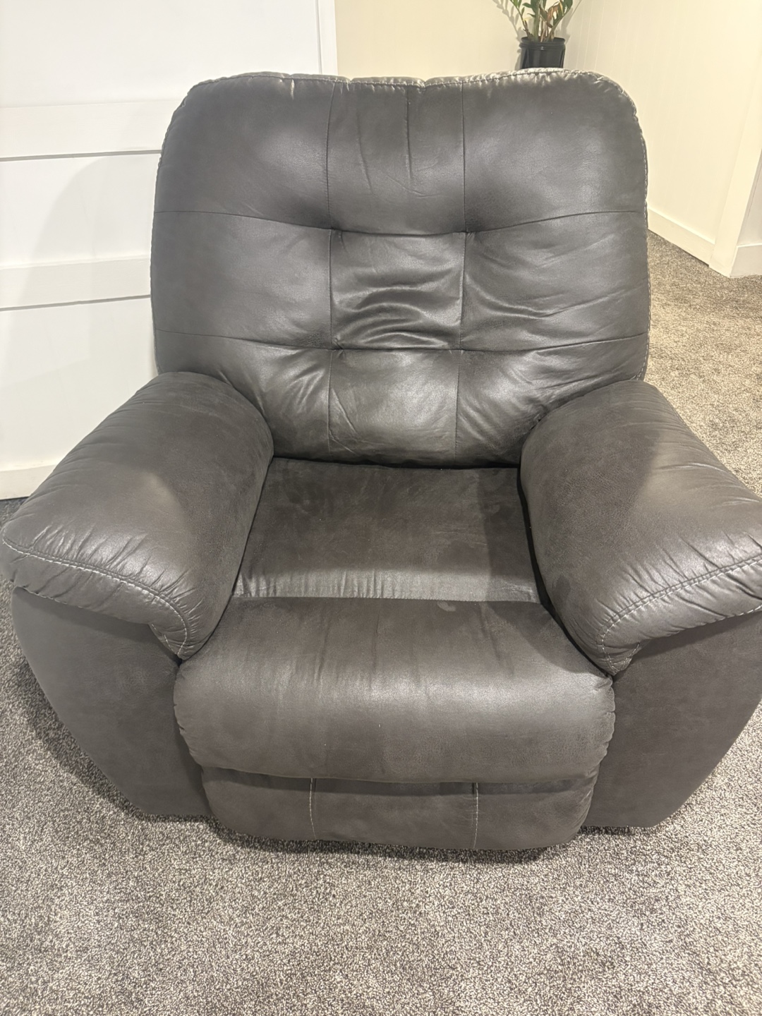 Gray Recliner Chair - photo 2