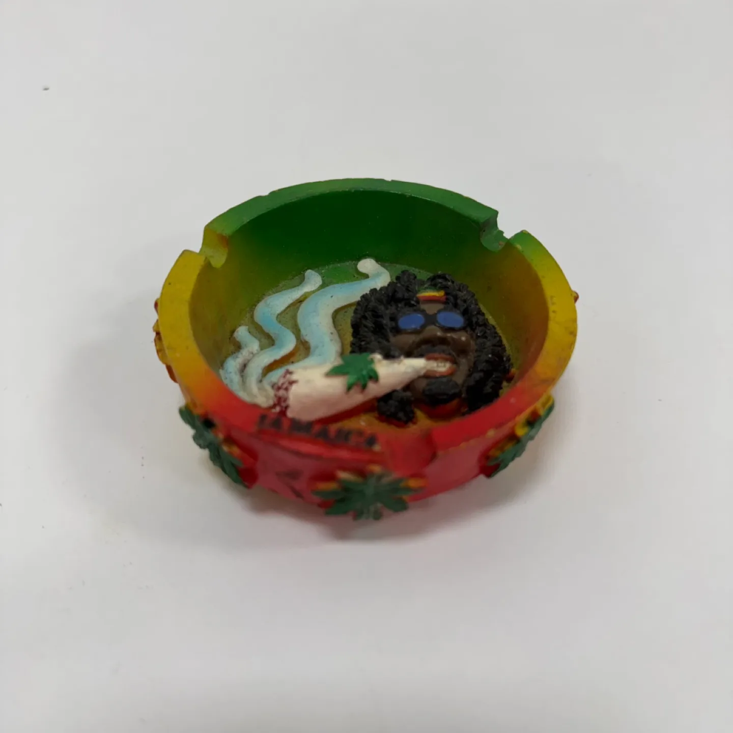 New Rasta Jamaica Souvenir Ashtray – Colorful Reggae Design thumbnail