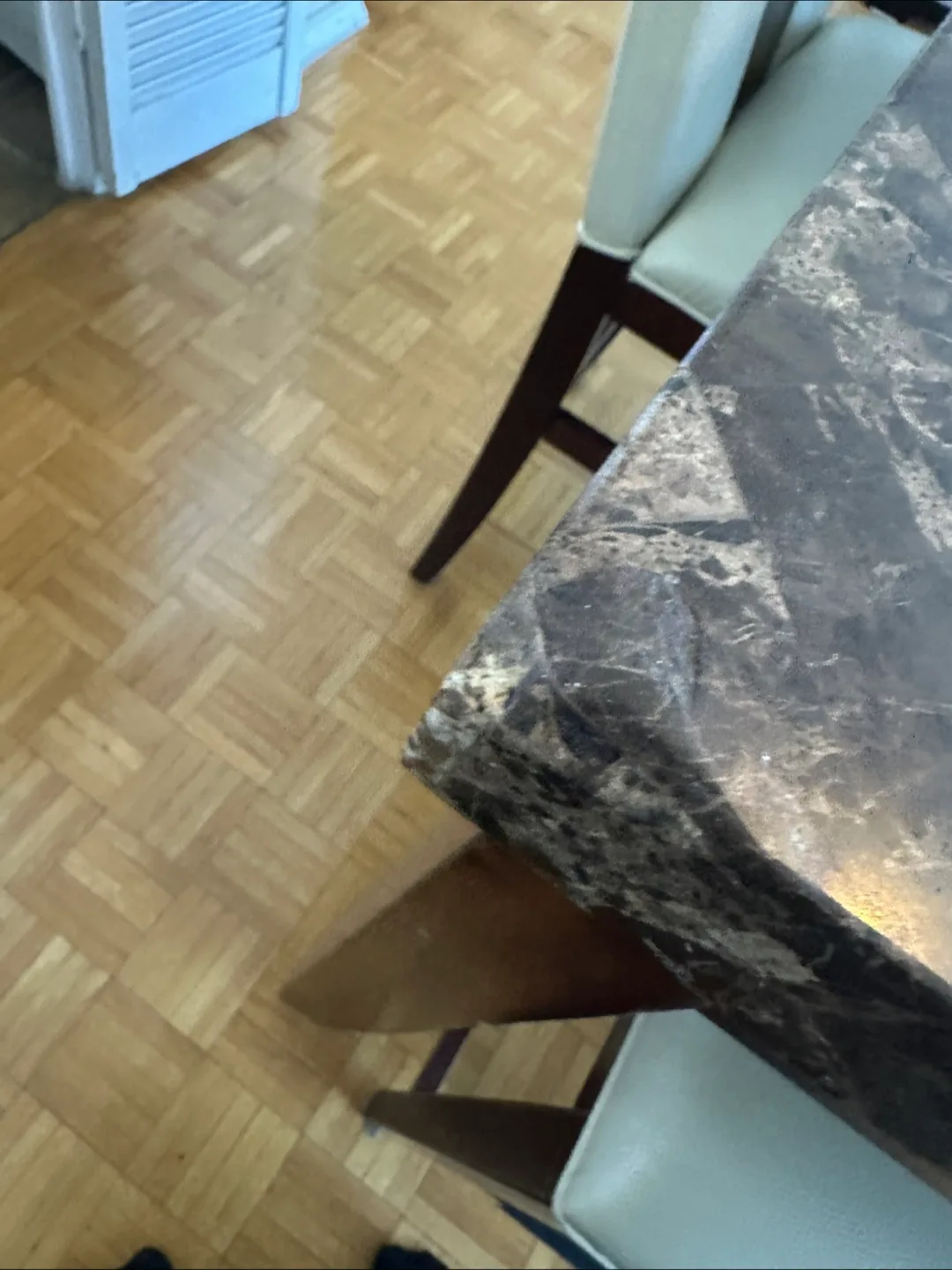 Dining Table Set image indicator(6)