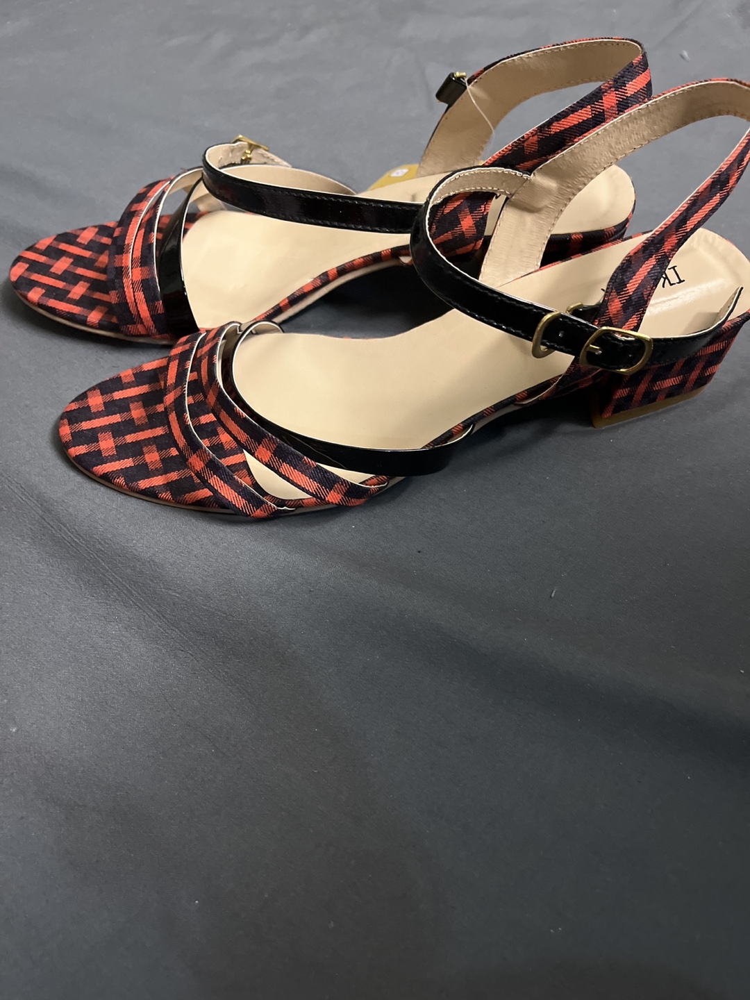 IKONA Red Plaid Heeled Sandals - photo 2
