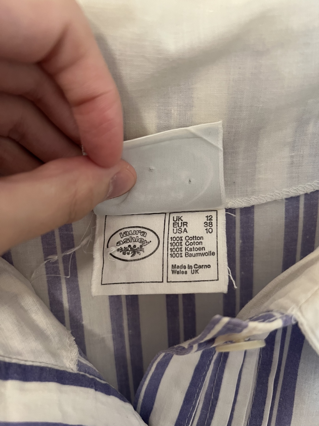 Vintage Laura Ashley dress - photo 4