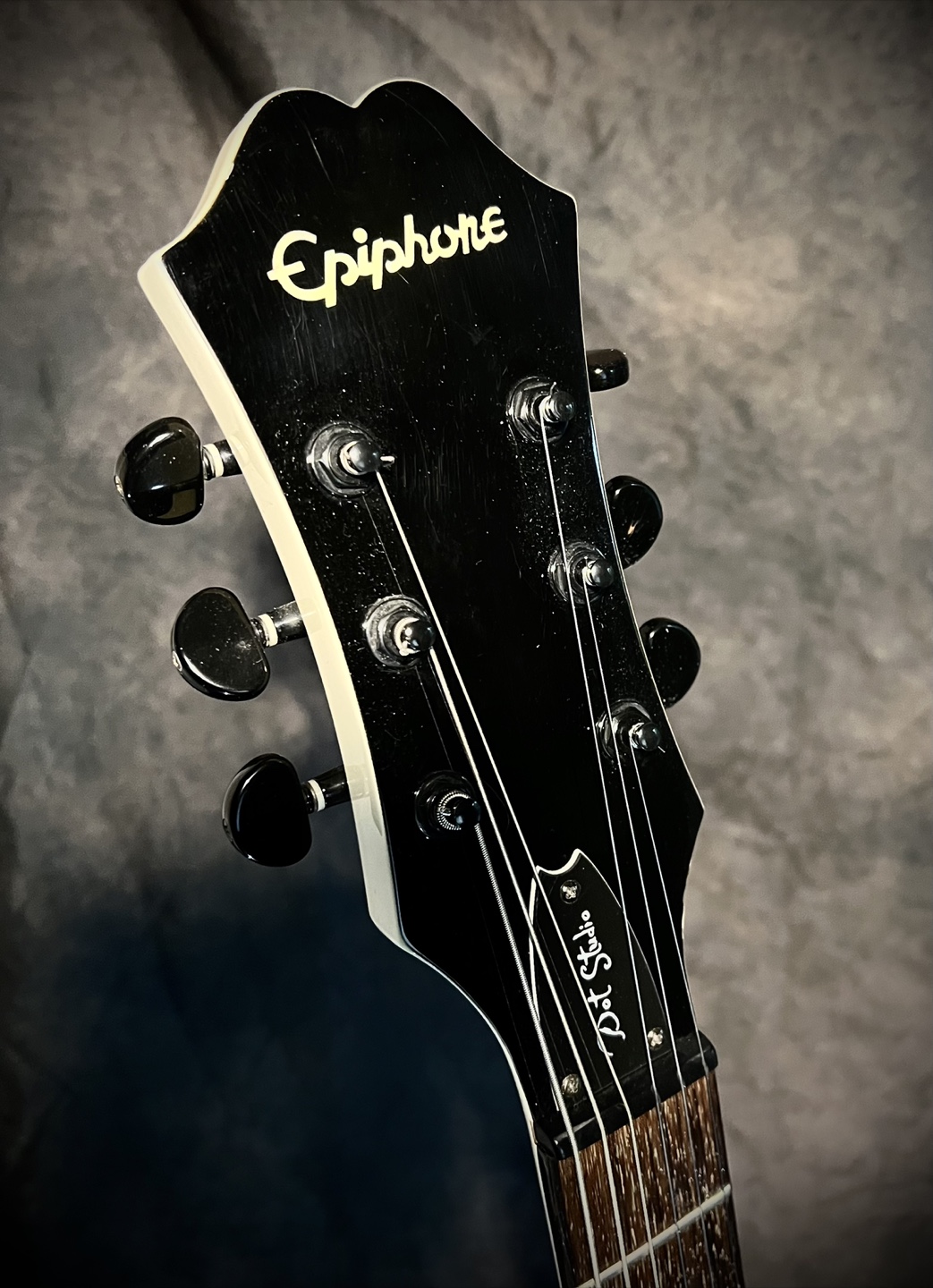 Epiphone DOT Studio with case - photo 4