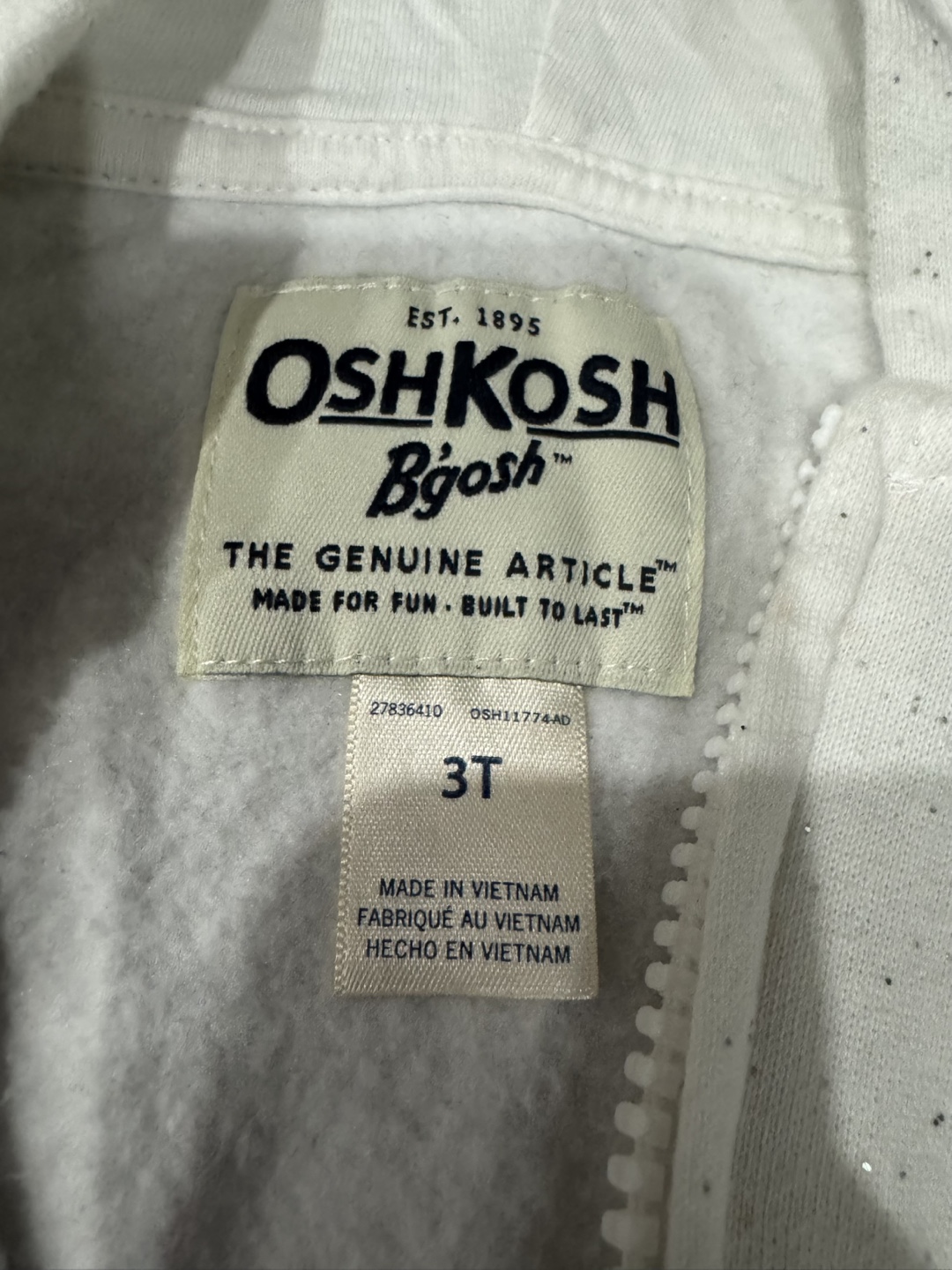 OshKosh B'gosh Unicorn Hoodie - Size 3T - photo 2