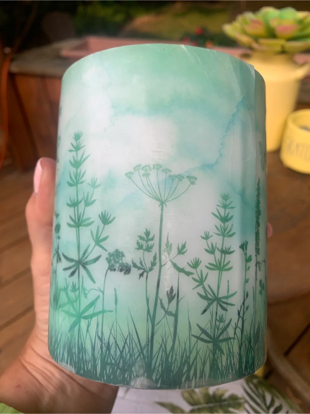 Decorative Floral Print Candle image indicator(5)