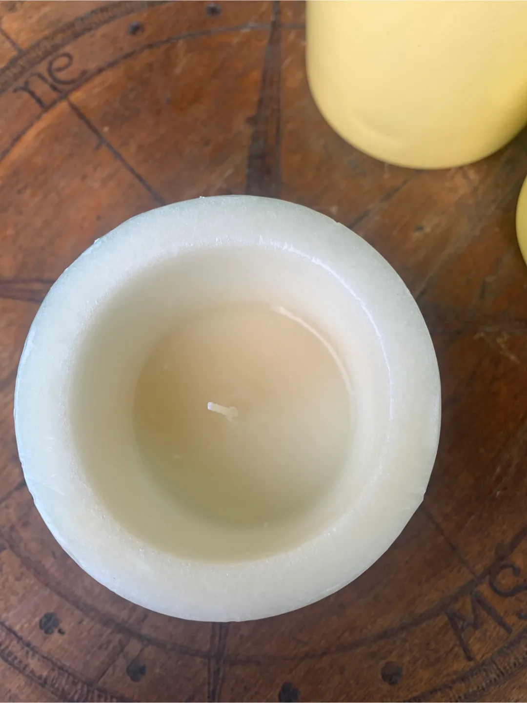 Decorative Floral Print Candle image indicator(2)