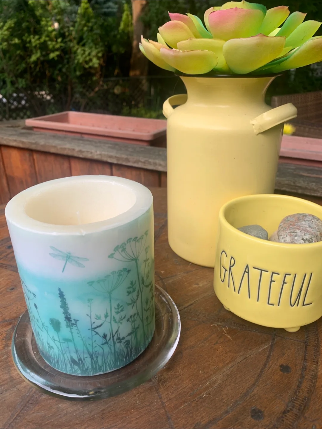 Decorative Floral Print Candle image indicator(10)