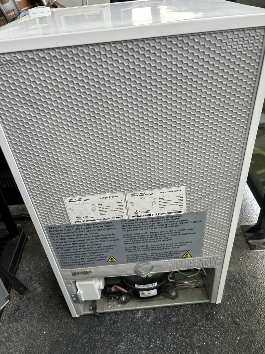 Arctic King Upright Freezer - White - photo 4