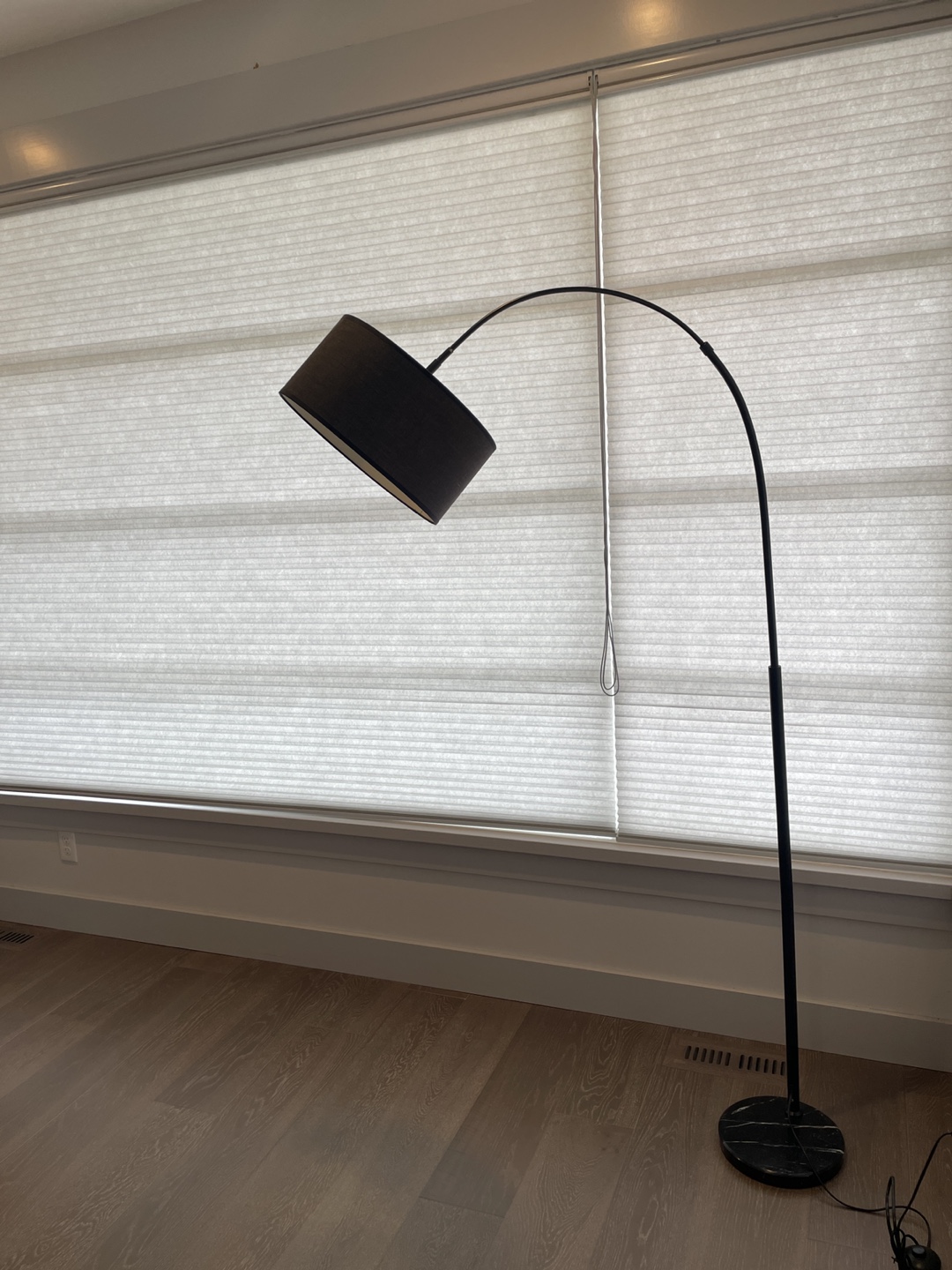 Black Arc Floor Lamp