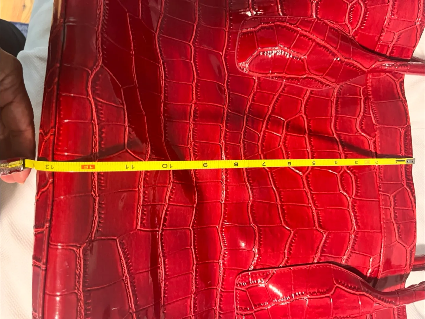 Red Croc Embossed Tote Bag image indicator(4)