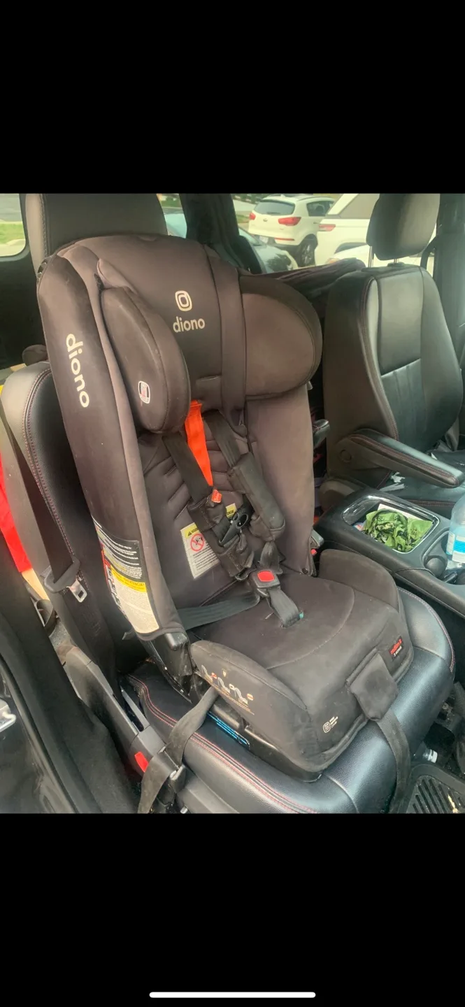 Diono Radian 3RXT Convertible Carseat thumbnail