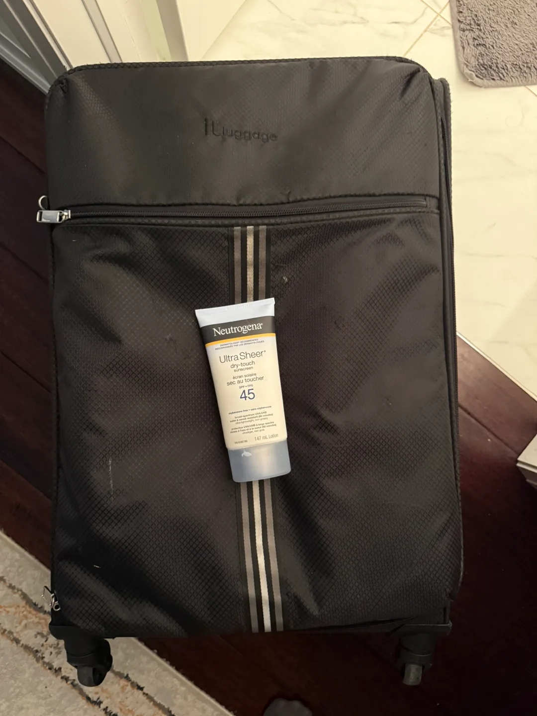 Large Suitcase thumbnail