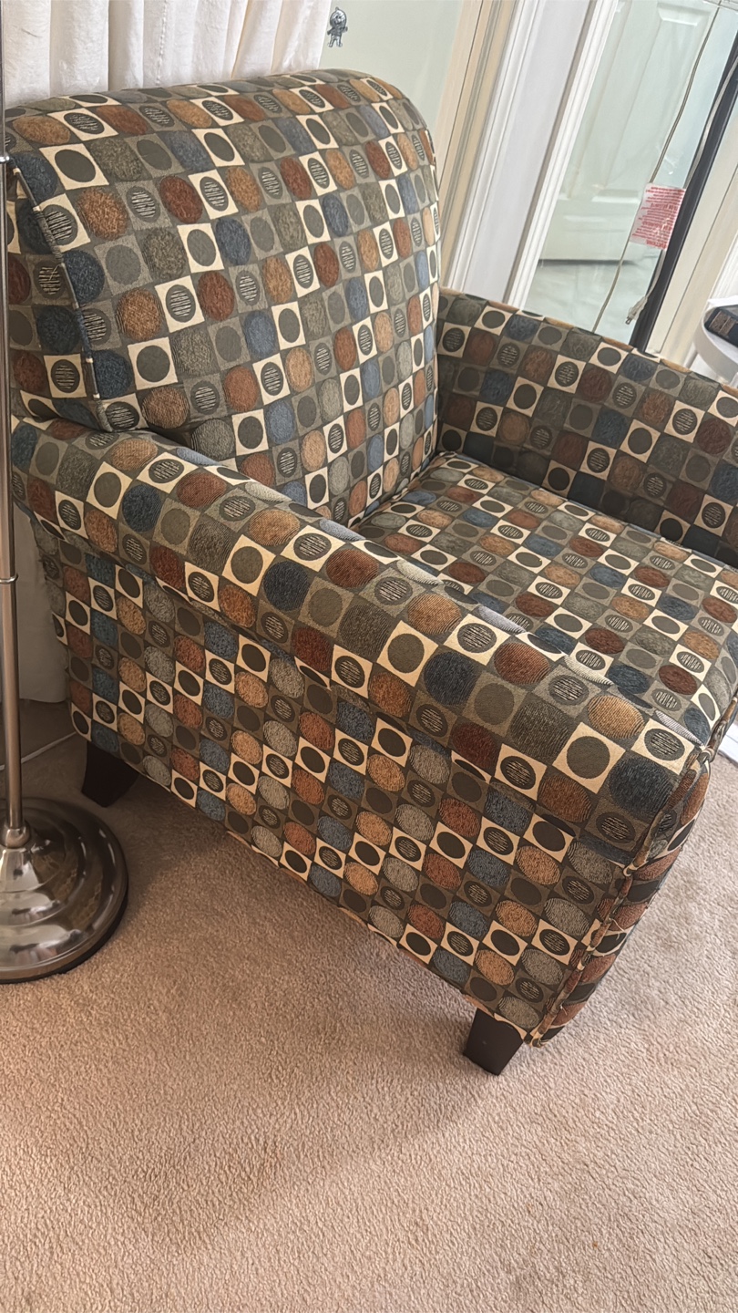 2 Armchair with pillows - photo 2