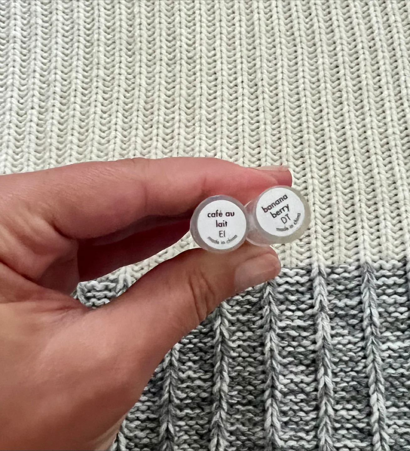 Stila Lip Glaze Duo - Café au Lait & Banana Berry image indicator(3)