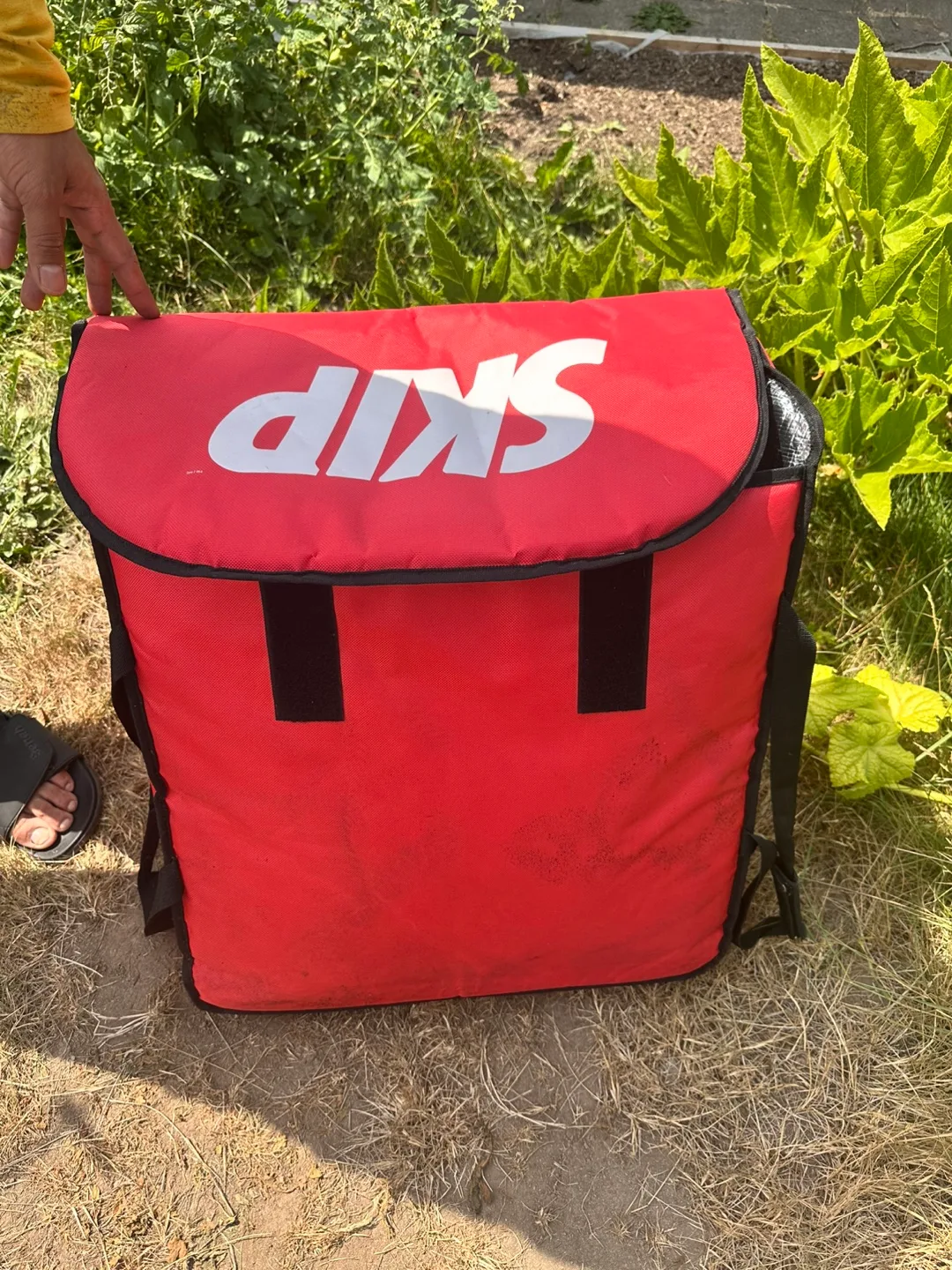 SkipTheDishes Delivery Bag thumbnail