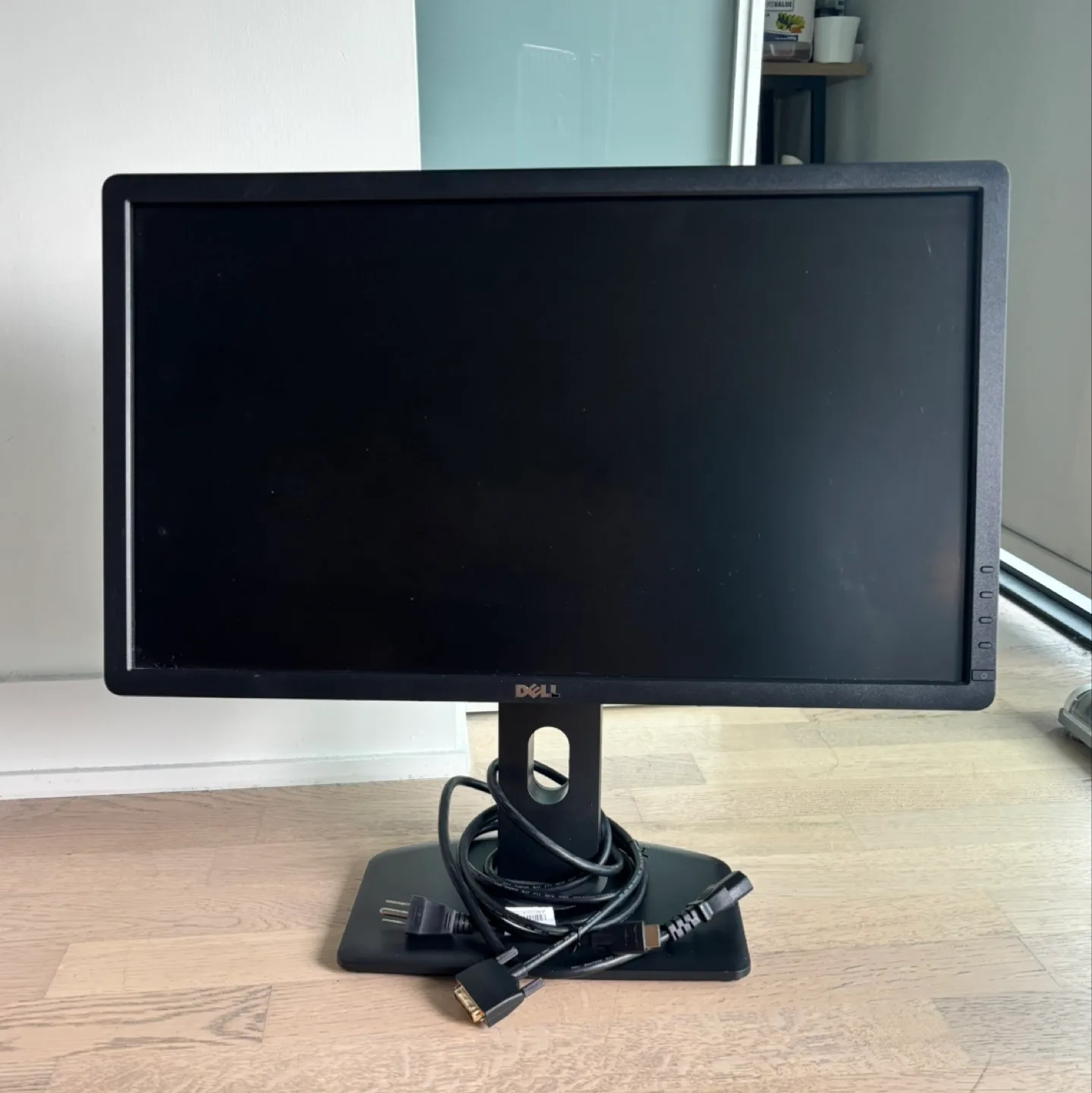 23” Dell Monitor with Cables thumbnail