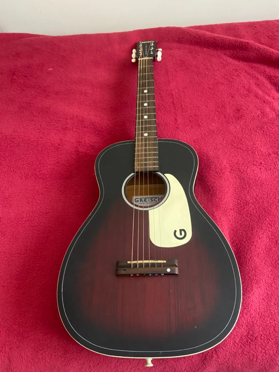 Gretsch G9500 Jim Dandy Flat Top Guitar thumbnail