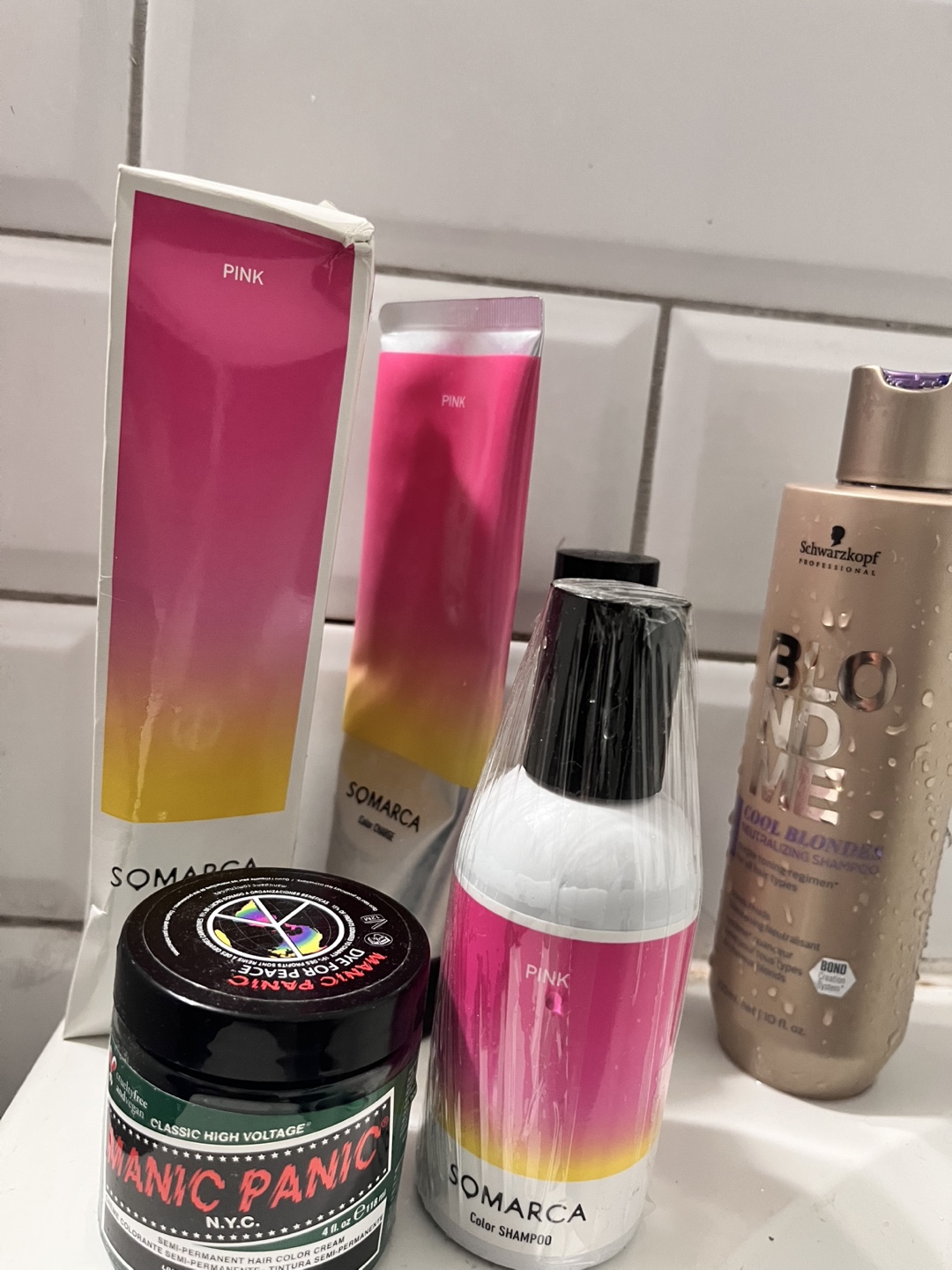Japanese Somarca Pink Hair Dye & Shampoo + More - photo 5