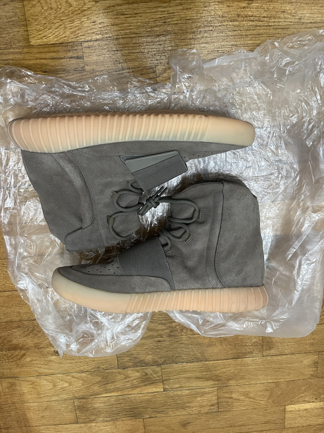 Adidas Yeezy 750 Boost Grey Shoes - Size 11.5