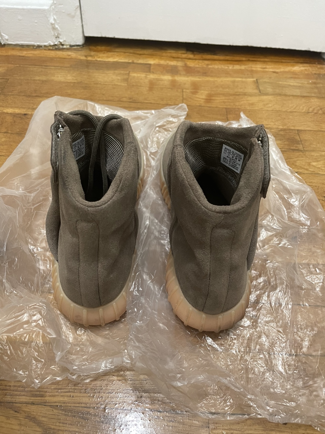 Adidas Yeezy 750 Boost Grey Shoes - Size 11.5 - photo 5