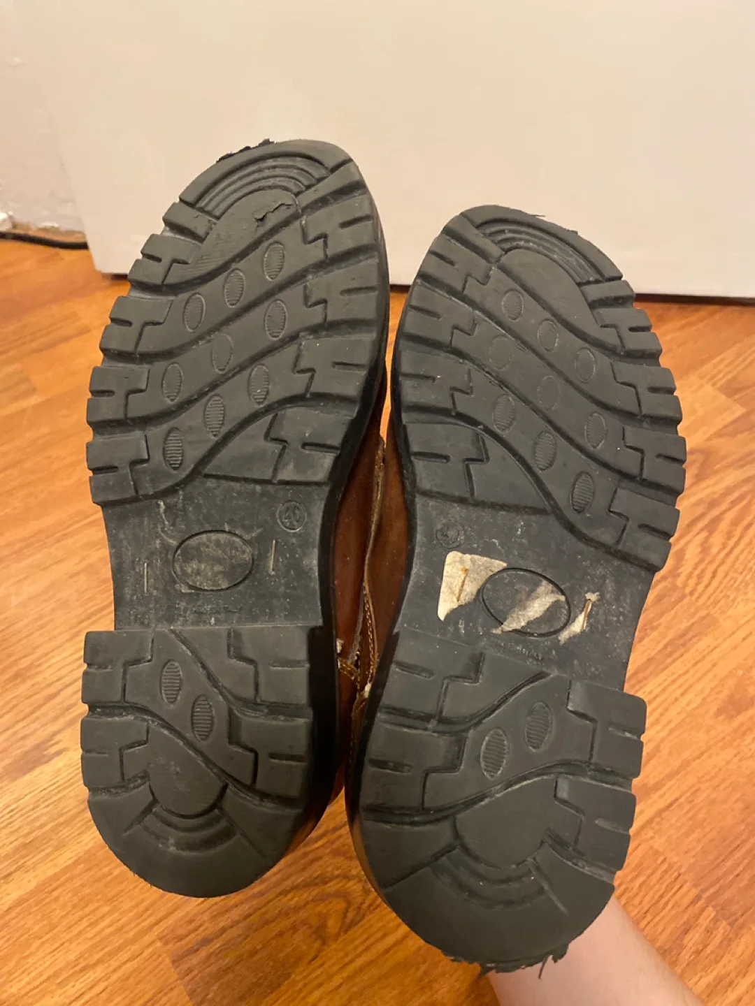 Vintage brown Italian leather oxfords image indicator(5)