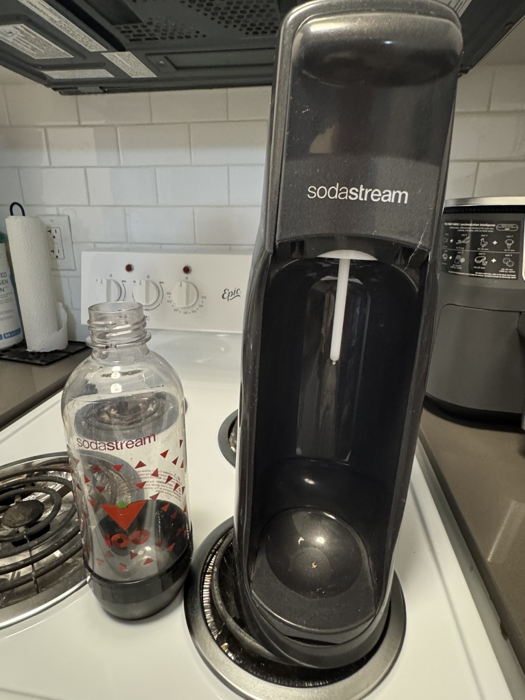 SodaStream Sparkling Water Maker - photo 2