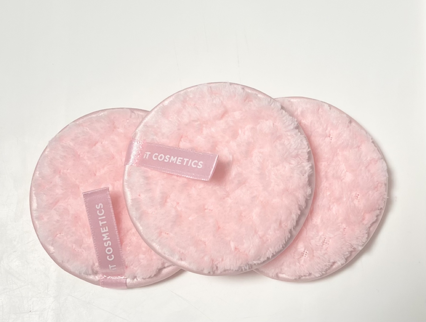 IT Cosmetics Reusable Makeup Remover pads - photo 2