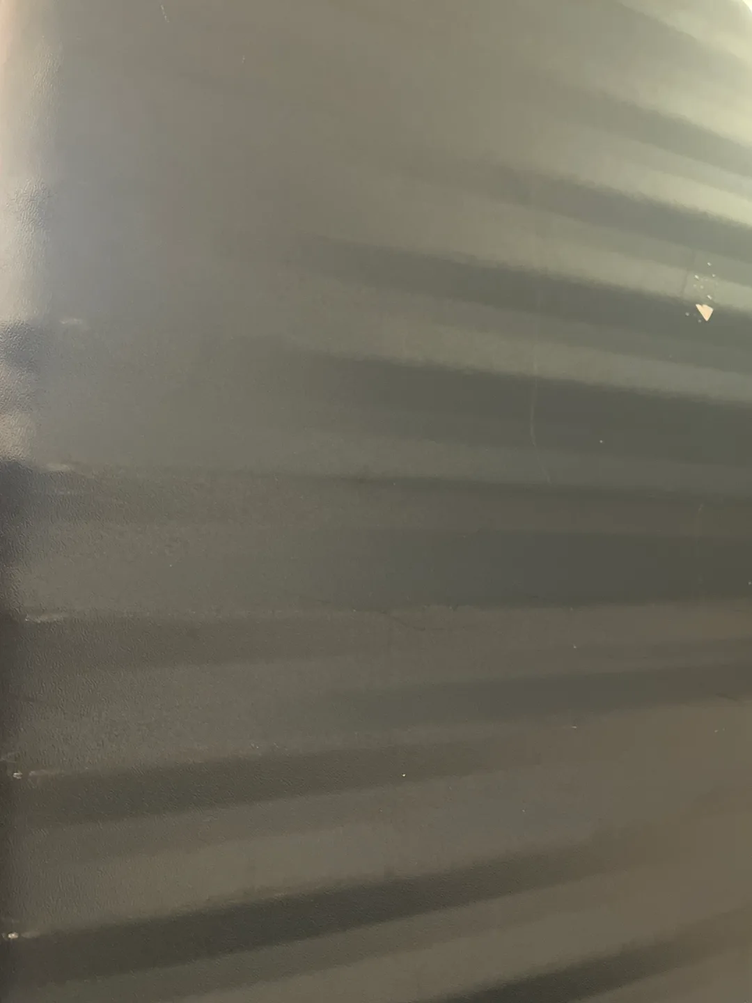 Read before buying 28” Blue Hard Shell Suitcase image indicator(2)