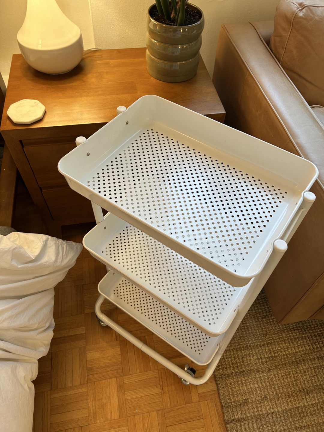 White metal rolling storage cart - photo 4